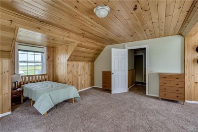 Are you ready to start living the lake life? From the moment you - photo 32