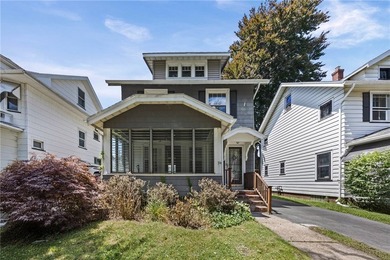WELCOME to 24 Martinot Ave, where CLASSIC CHARM & CHARACTER meet - photo 3