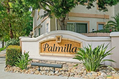 Location, location, location! This Palmilla townhome has it! - photo 1