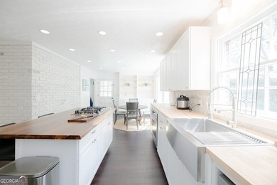 Welcome to 4962 Dewberry Circle, a beautifully renovated - photo 14