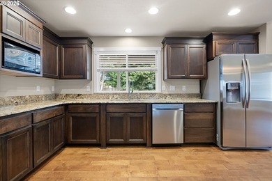 Well maintained and ready to move into. Great location near - photo 15