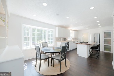 Welcome to 4962 Dewberry Circle, a beautifully renovated - photo 17