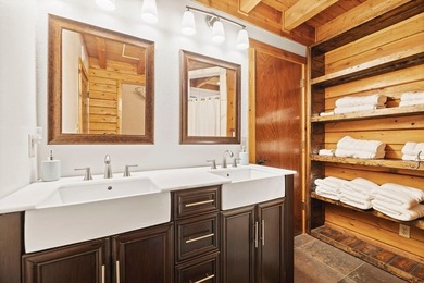 Tucked away in the heart of the Ouachitas, this one-of-a-kind - photo 21