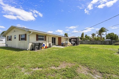 Excellent income producing multifamily opportunity on a generous - photo 28