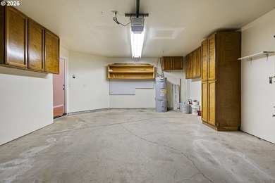 Well maintained and ready to move into. Great location near - photo 33