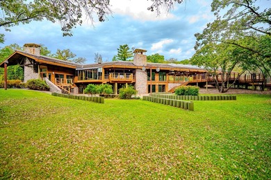 Exceptional Private Estate on 49 Pristine Wooded Acres Featuring - photo 4