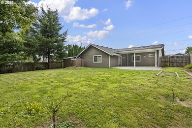 Well maintained and ready to move into. Great location near - photo 34