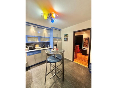 Welcome to this high end and well-maintained 2 bedroom co-op - photo 8