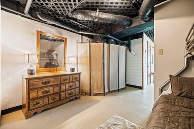 Tucked away in the heart of the Ouachitas, this one-of-a-kind - photo 42