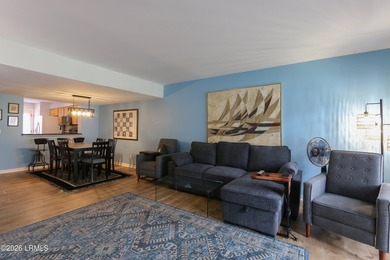 Lovely home. Must see! Ground floor unit right in front of the - photo 2