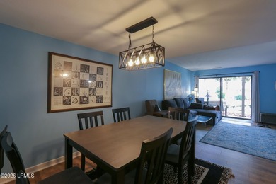 Lovely home. Must see! Ground floor unit right in front of the - photo 4
