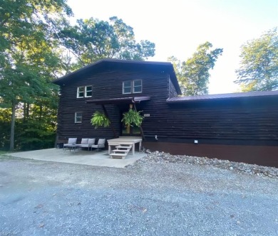 Senecaville Lake Home For Sale in Senecaville Ohio