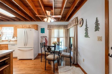 Heber Springs and Greers Ferry Lake awaits you! Located on the - photo 15