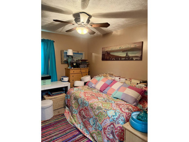 Improved Price & Seller is offering 5k towards flooring - photo 29