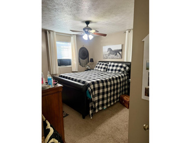 Improved Price & Seller is offering 5k towards flooring - photo 34