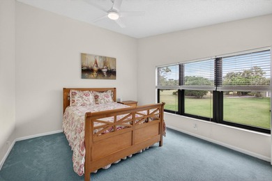 Rarely Available 2 Bedroom, 2 Bathroom Plus Office/Den Floor - photo 36