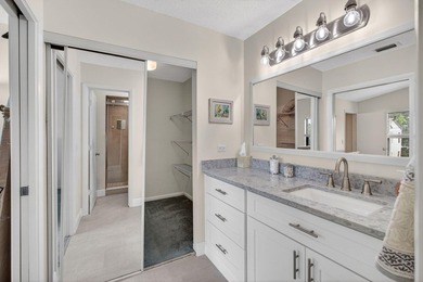 Rarely Available 2 Bedroom, 2 Bathroom Plus Office/Den Floor - photo 38