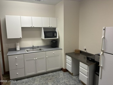 Turnkey executive law office in the established Professional - photo 9