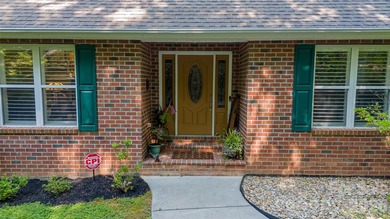 Welcome to your dream oasis! Nestled in Southpointe-one of the - photo 4