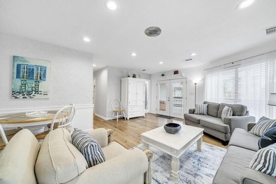 Located in the highly sought-after Holiday Isle area of Destin - photo 5