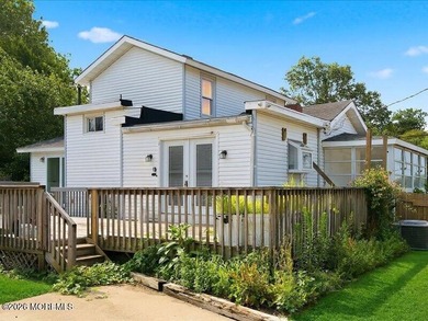 Charming 3-bedroom, 1-bath Colonial set on a desirable corner - photo 21