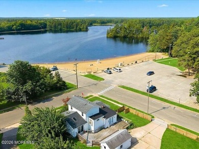 Charming 3-bedroom, 1-bath Colonial set on a desirable corner - photo 23