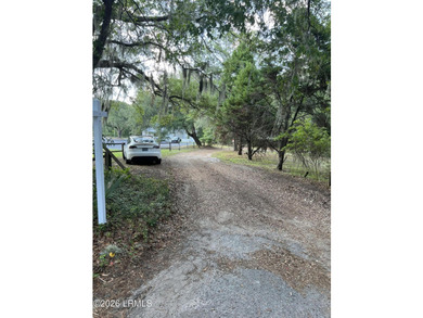 Rare opportunity to own four adjacent parcels totaling 2.95 - photo 4