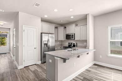 Welcome to effortless coastal living in the heart of Santa Rosa - photo 10