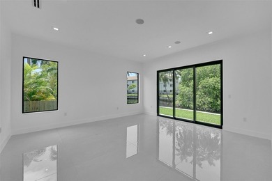 Newly-constructed Wilton Manors luxury waterfront residence - photo 13