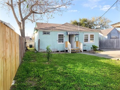 Welcome to this charming 3-bedroom home located in the desirable - photo 17
