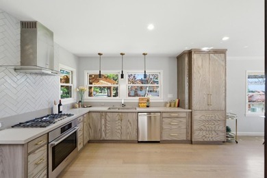 Tucked in the desirable Baywood neighborhood of San Mateo, this - photo 17