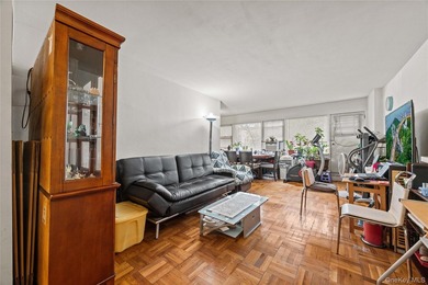 Located in the heart of the vibrant Grand Concourse section of - photo 7