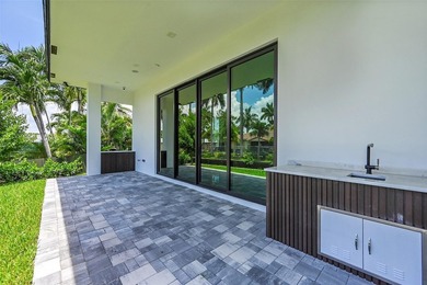 Newly-constructed Wilton Manors luxury waterfront residence - photo 27