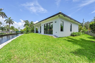 Newly-constructed Wilton Manors luxury waterfront residence - photo 28