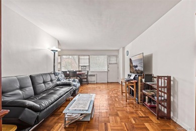 Located in the heart of the vibrant Grand Concourse section of - photo 10