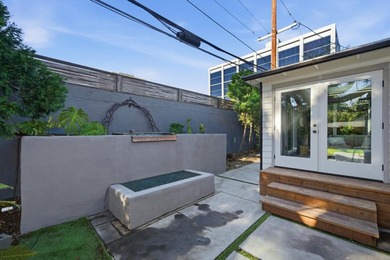 Tucked in the desirable Baywood neighborhood of San Mateo, this - photo 33