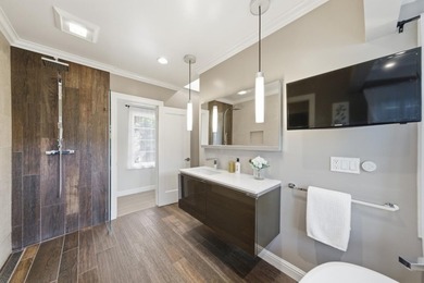 Tucked in the desirable Baywood neighborhood of San Mateo, this - photo 39