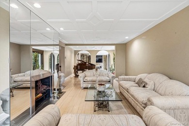 Welcome to this distinguished Mediterranean estate nestled in - photo 7