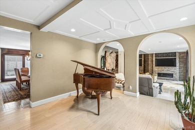 Welcome to this distinguished Mediterranean estate nestled in - photo 9