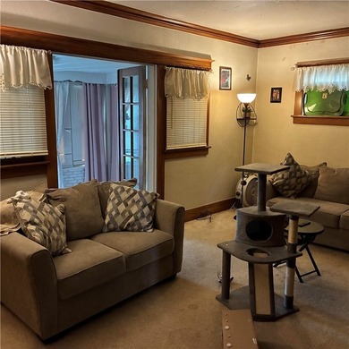Excellent opportunity for investors and owner-occupants alike! - photo 3