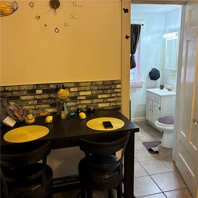 Excellent opportunity for investors and owner-occupants alike! - photo 9