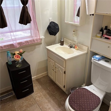 Excellent opportunity for investors and owner-occupants alike! - photo 10