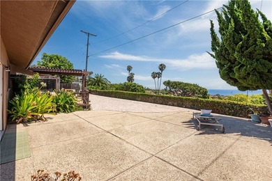 Enjoy breathtaking ocean and Catalina Island views from this - photo 12