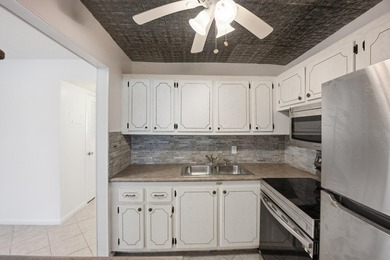 Welcome to this beautifully maintained 1-bedroom, 1-bath - photo 16