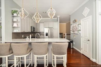 Luxurious Resort Style Living At The Seasons Elwood! Upscale 55+ - photo 8