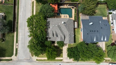 A striking five-bedroom home in the sought-after Silver Lake - photo 39