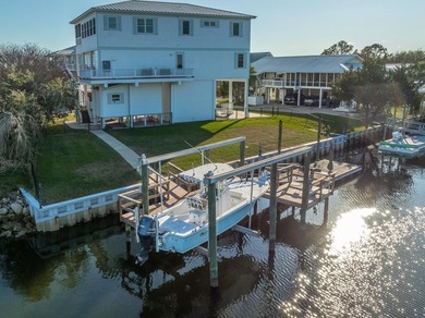 CUSTOM DESIGNED and built with gorgeous 360 degree views of - photo 3