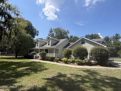 Spacious custom home in the desirable Seabrook Point community - photo 2