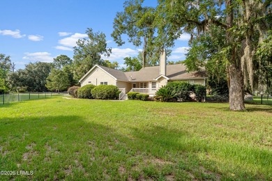 Spacious custom home in the desirable Seabrook Point community - photo 7