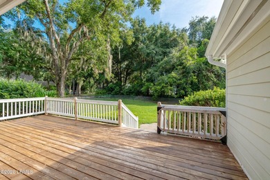 Spacious custom home in the desirable Seabrook Point community - photo 9